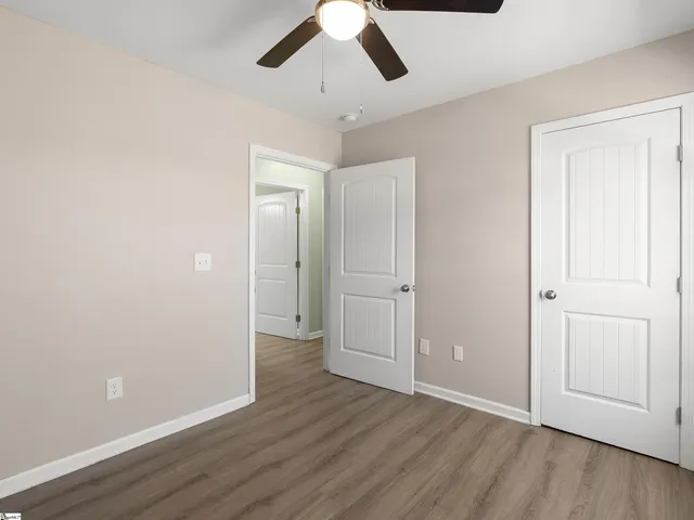 $284,000 | 381 Deer Farm Pond Lane, Fair Play, SC 29643