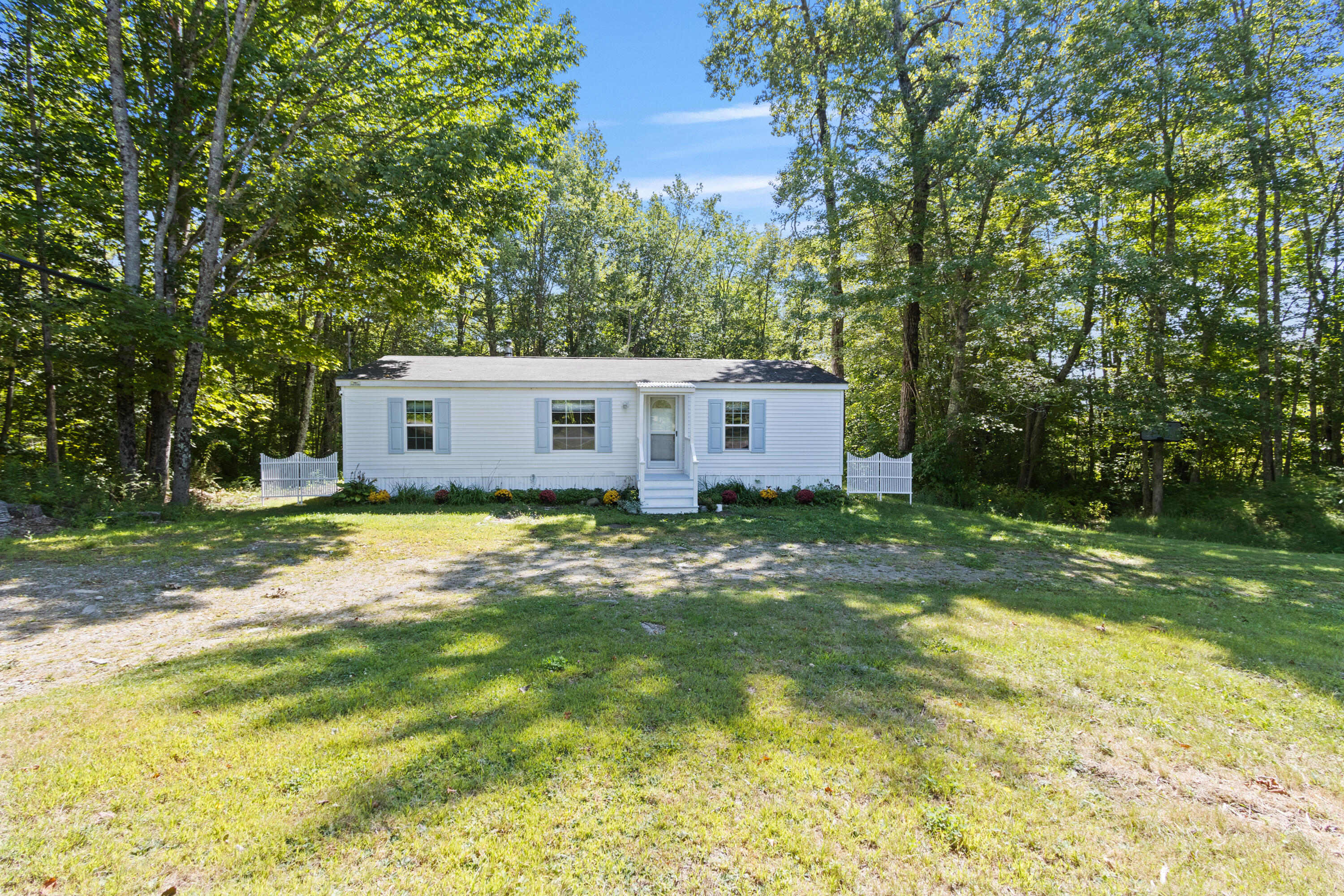 1291 Union Road Waldoboro, ME 04572 - Photo 2 of 37 20250901EC-71002