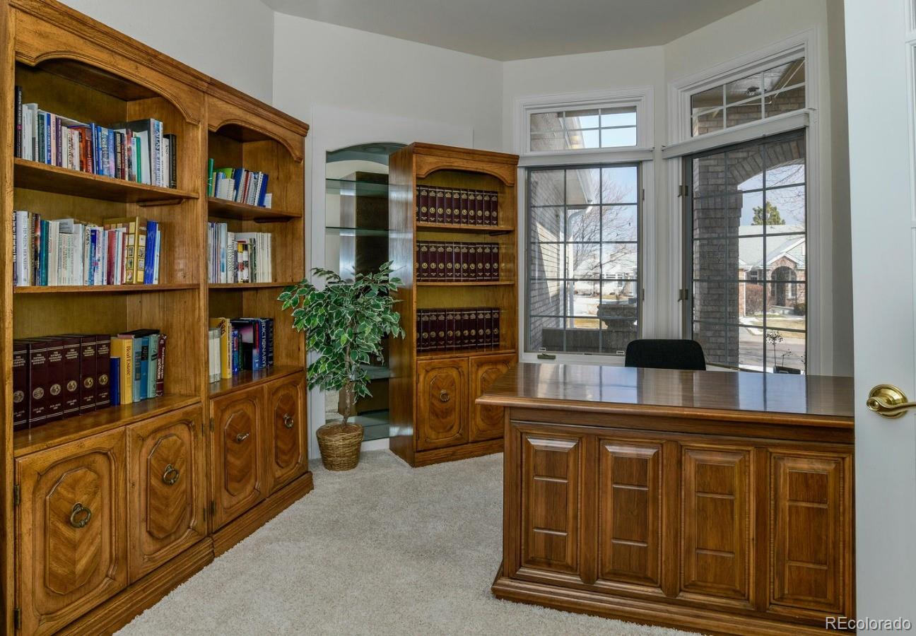 2 Birmingham Court Highlands Ranch, CO 80130 - Photo 5 of 34 Gallery Image 5