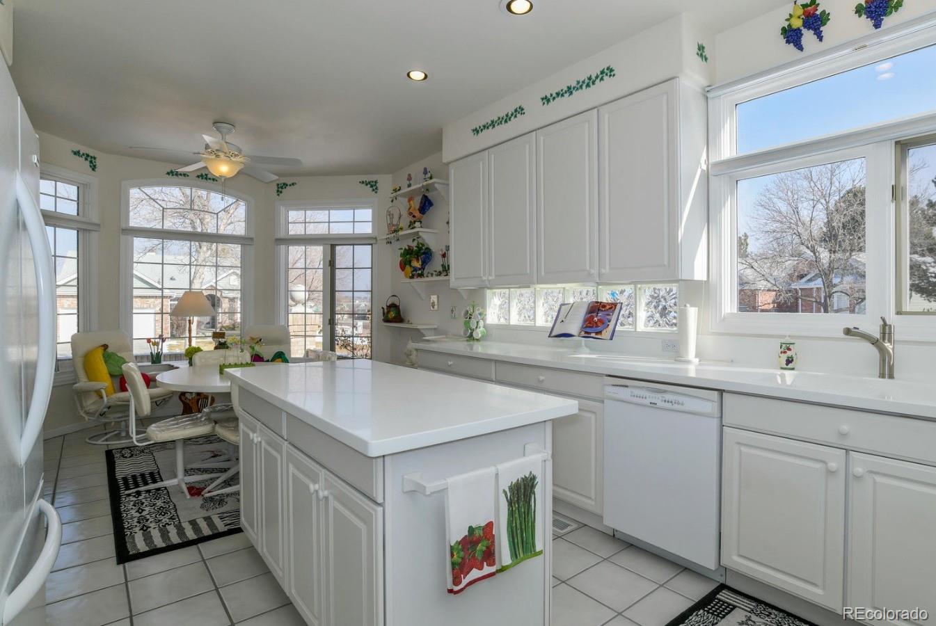 2 Birmingham Court Highlands Ranch, CO 80130 - Photo 6 of 34 Gallery Image 6