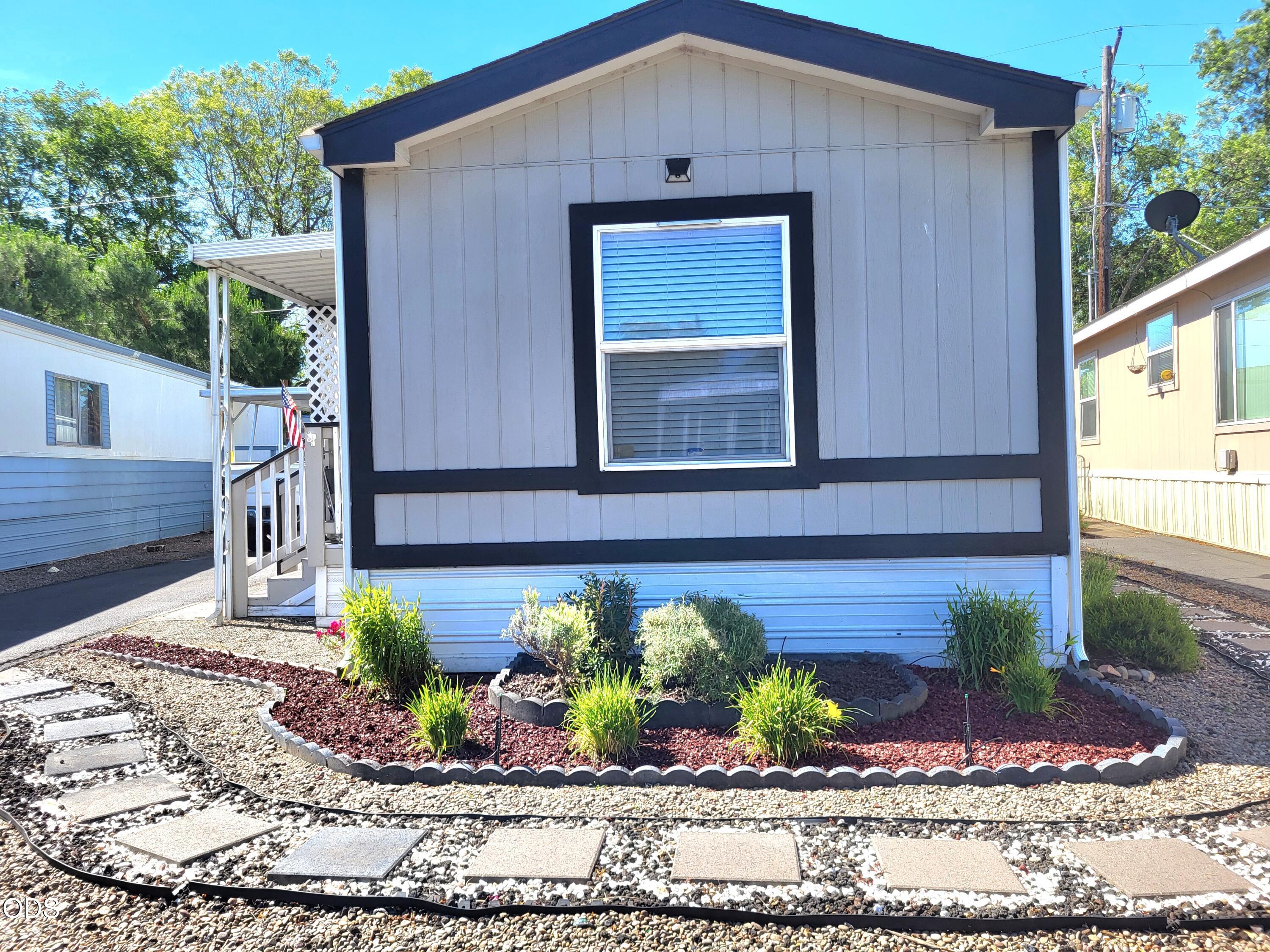 2385 Table Rock Road, Unit SPC 3 Medford, OR 97501 - Photo 3 of 19