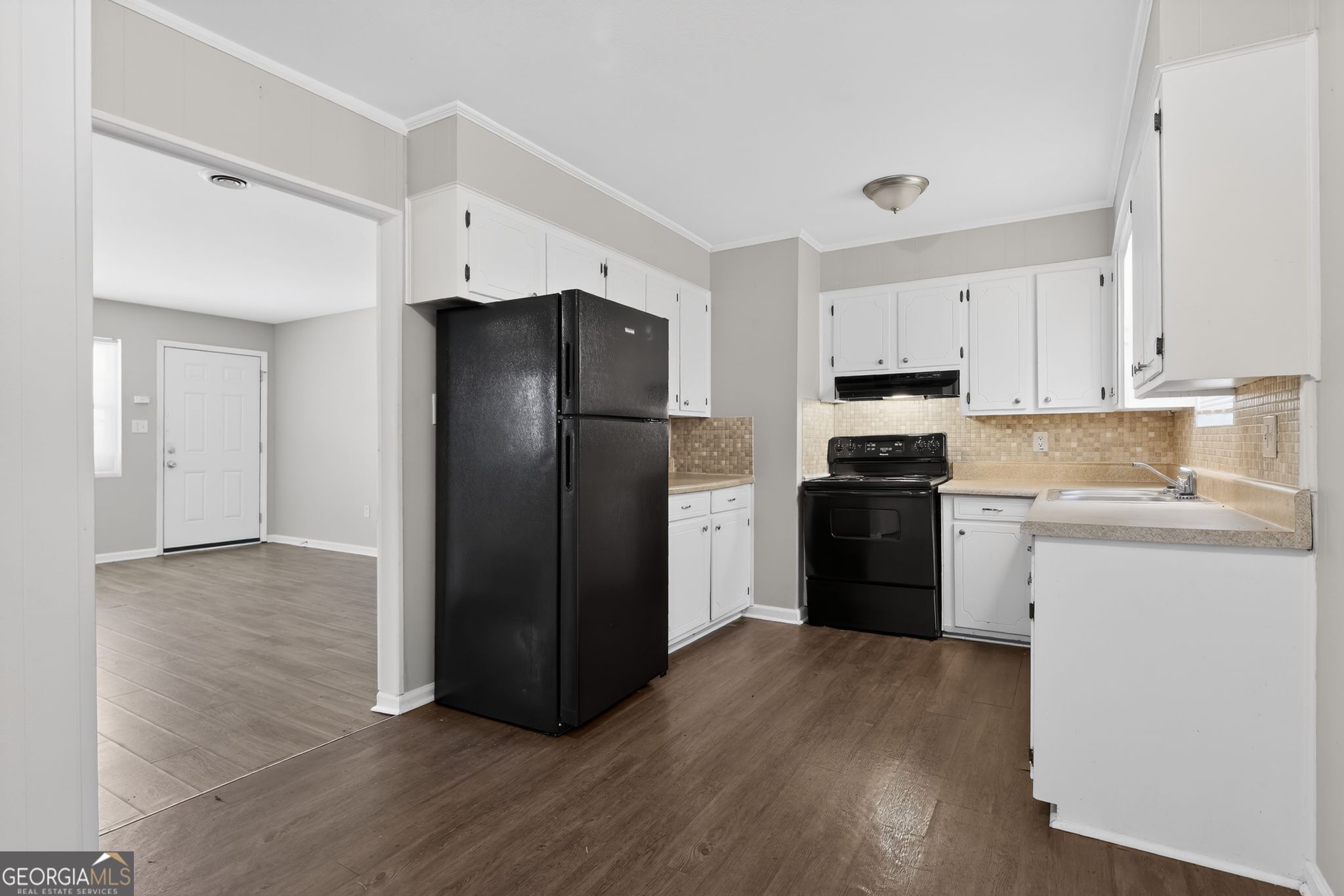 2508 Dexter Road Augusta, GA 30906 - Photo 20 of 33 a kitchen with a refrigerator and a stove top oven
