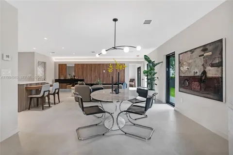 $1,550,000 | 6207 Southwest 10th Street, West Miami, FL 33144