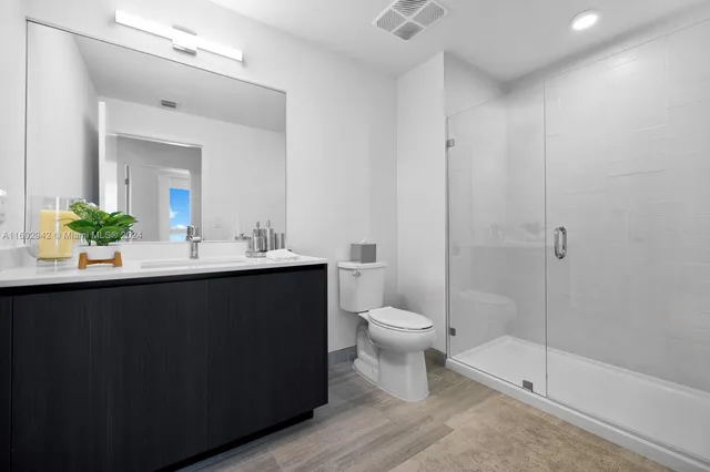 $2,645 | 2000 Biscayne Boulevard, Unit 2310, Miami, FL 33137