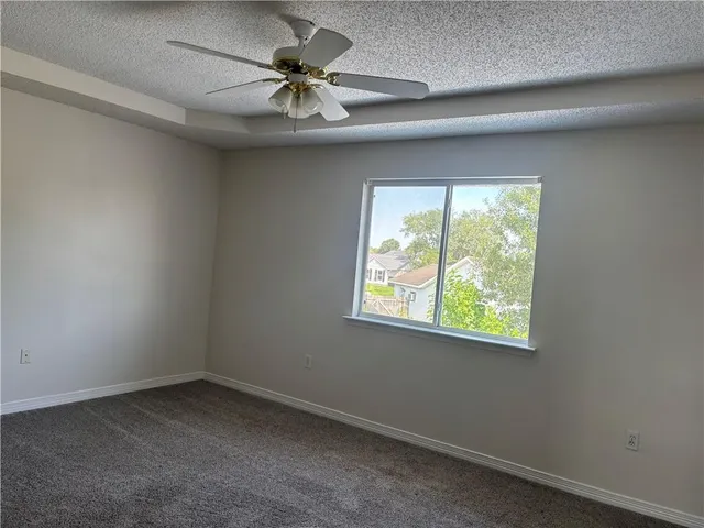 $1,800 | 3256 Timberlane Way Drive, Unit 107, Harvey, LA 70058