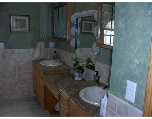 6 Beaver Dam Road Acushnet, MA 02743 - Photo 5 of 8 Gallery Image 5