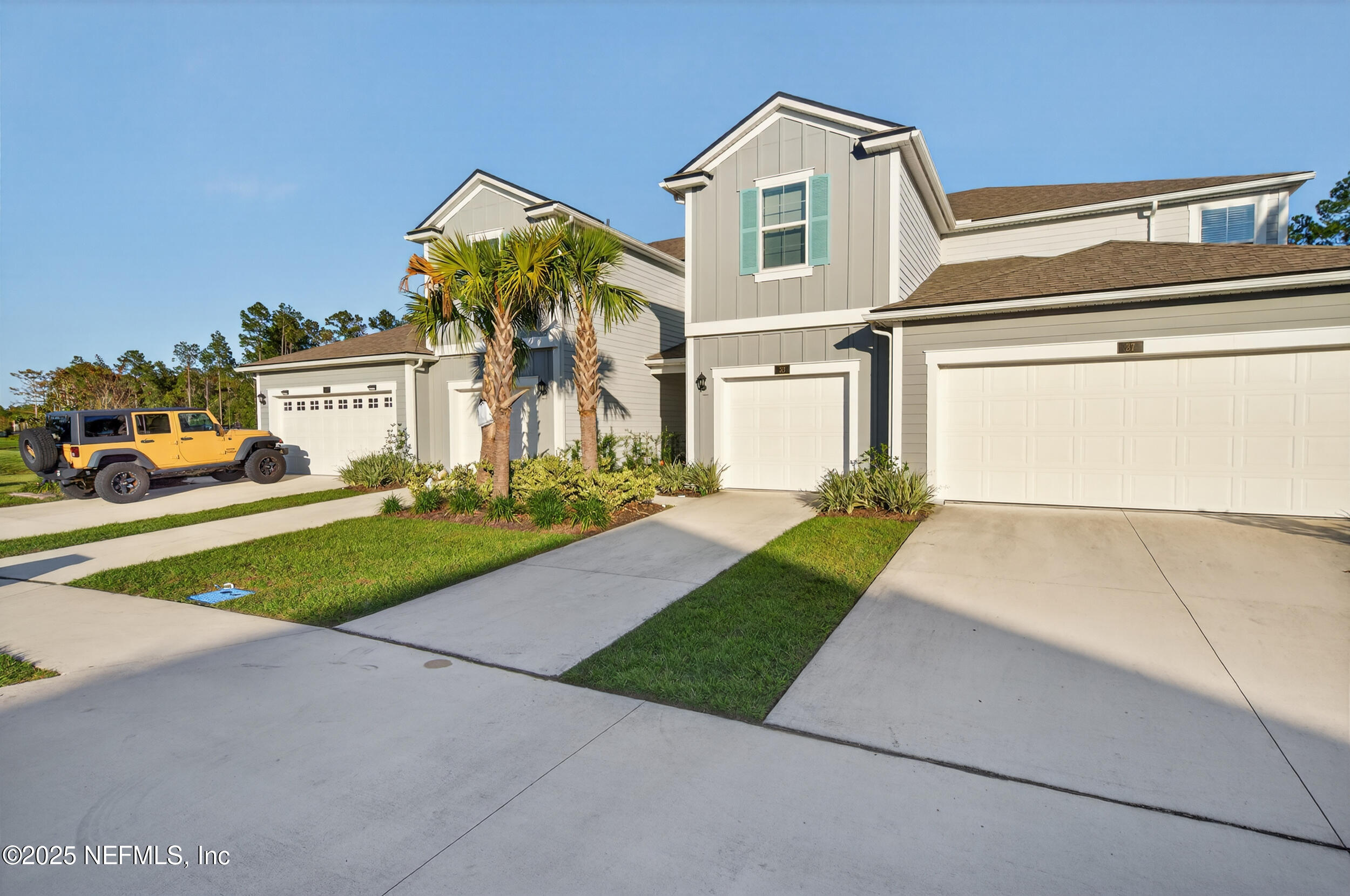 33 Coastline Way St. Augustine, FL 32092 - Photo 3 of 35 a view of building and street view