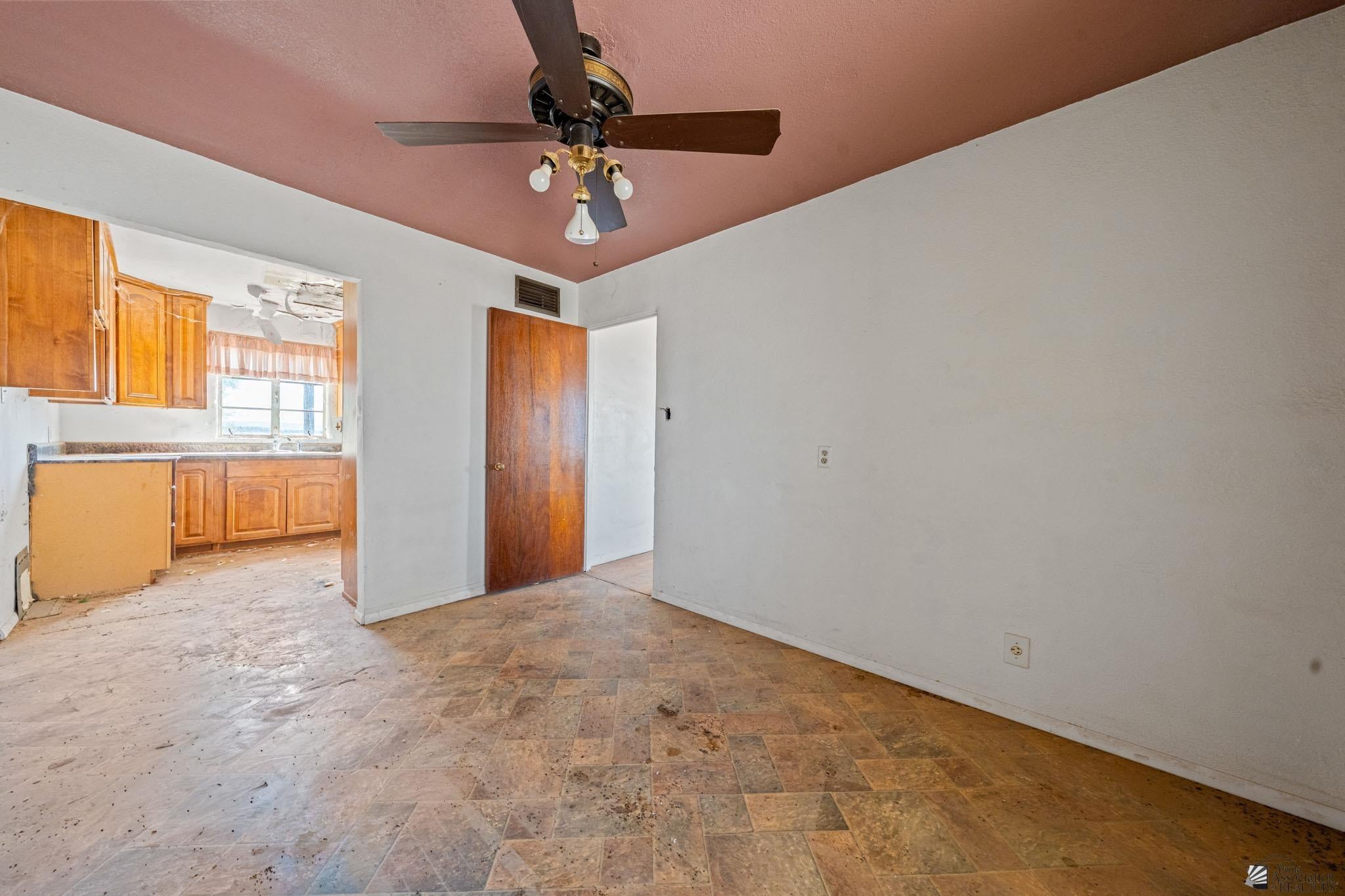 1240 Flood Road Winterhaven, CA 92283 - Photo 8 of 16 Gallery Image 8