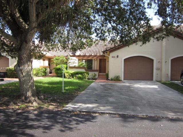 11449 Southwest 84th Lane Miami, FL 33173 - Photo 1 of 35