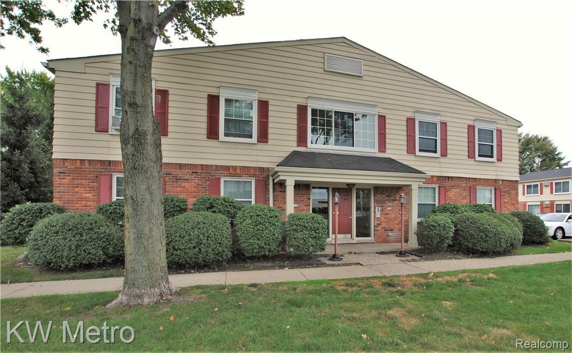 729 W. Maple Road