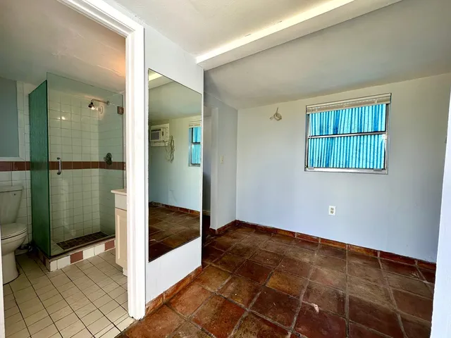 $975 | 710 Tuscaloosa Street, Unit 3, West Palm Beach, FL 33405