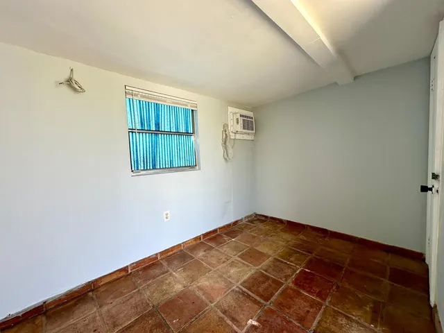 $975 | 710 Tuscaloosa Street, Unit 3, West Palm Beach, FL 33405