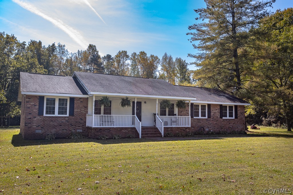 10897 Hitchcock Road Disputanta, VA 23842 - Photo 4 of 44 Gallery Image 4