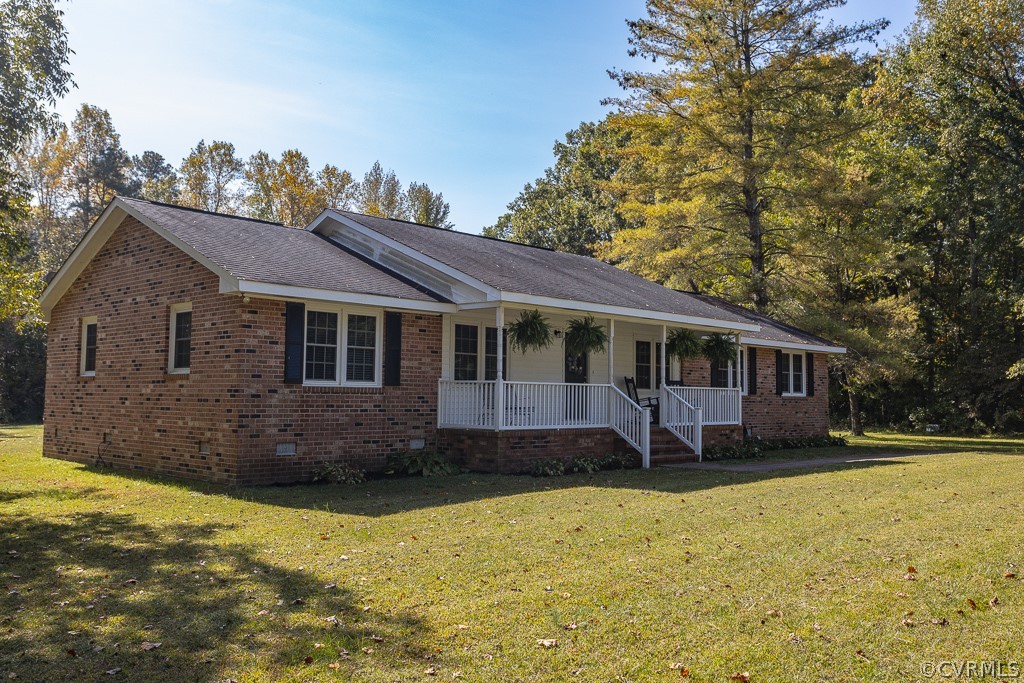 10897 Hitchcock Road Disputanta, VA 23842 - Photo 5 of 44 Gallery Image 5