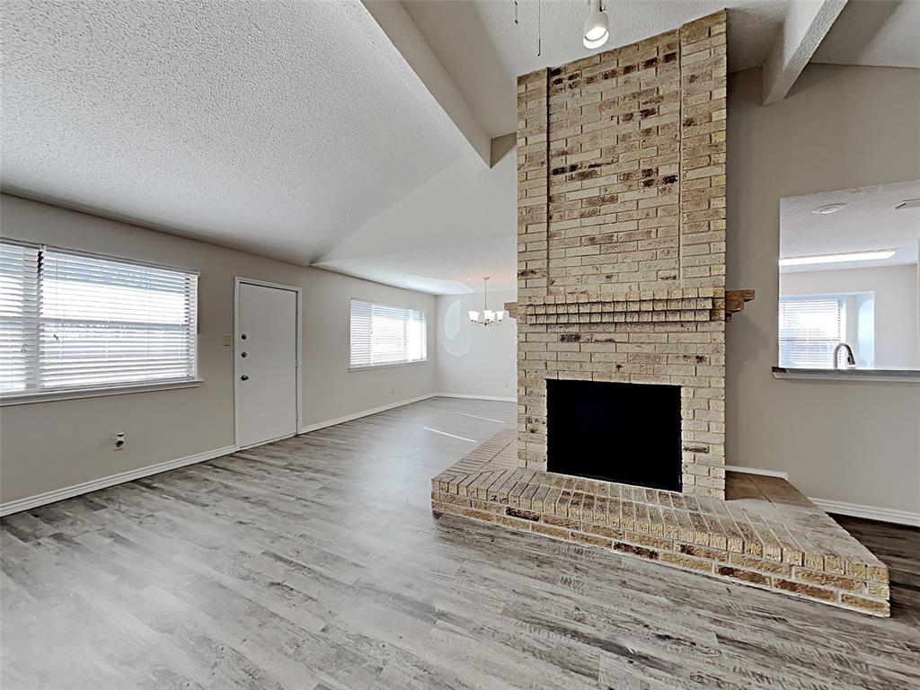 3404 Vine Ridge Bedford, TX 76021 - Photo 8 of 15