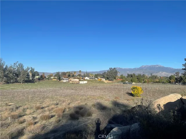 $1,000,000 | 27560 Cornell Street, Hemet, CA 92544