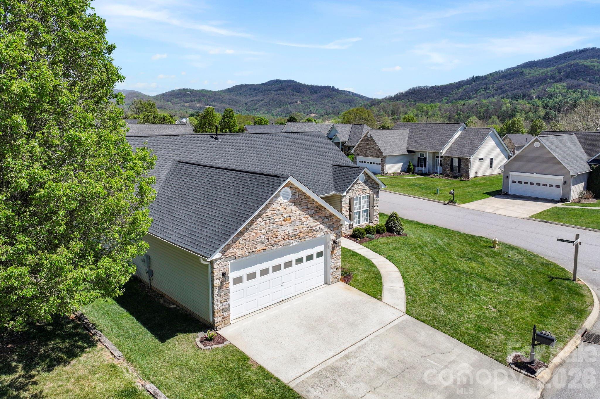 25 Livingston Farm Road Fletcher, NC 28732 - Photo 33 of 37