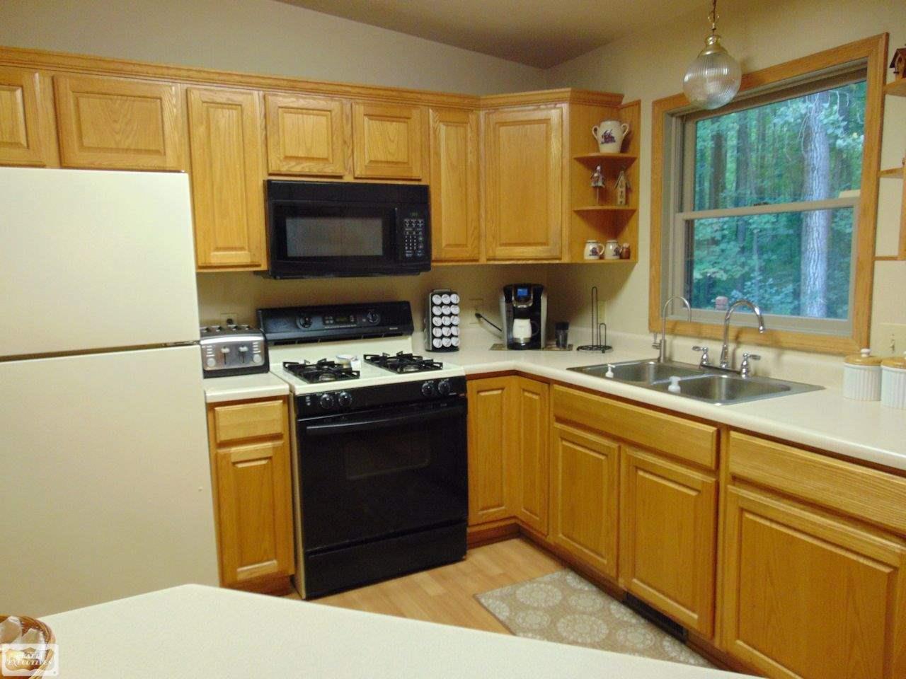 16070 Hough Road Allenton, MI 48002 - Photo 14 of 29 31357393-14.JPG