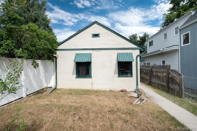 $375,000 | 2568 Eaton Street, Edgewater, CO 80214