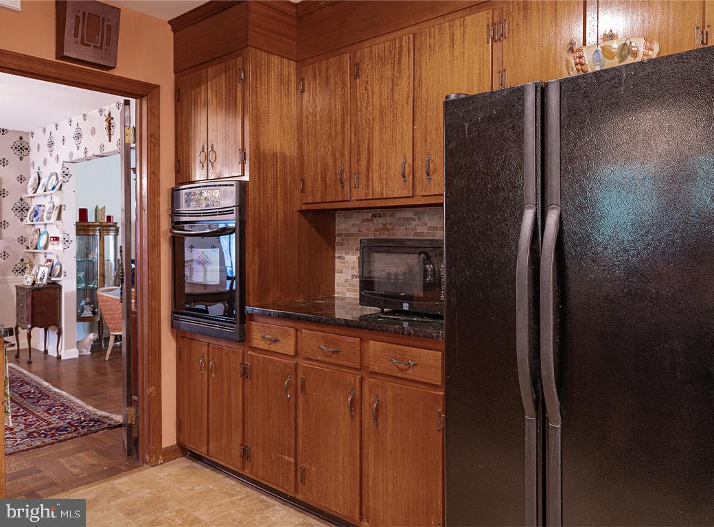 631 River Road Yardley, PA 19067 - Photo 11 of 38 Gallery Image 11