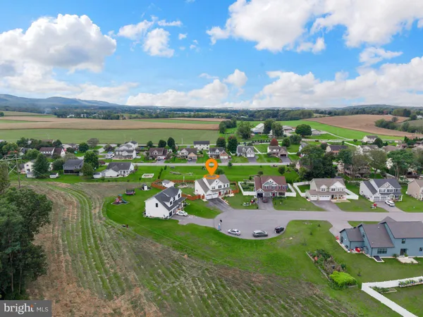 $449,900 | 1905 Edgewood Drive, Shippensburg, PA 17257