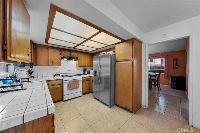 $1,300,000 | 343 West 12th Street, San Pedro, CA 90731