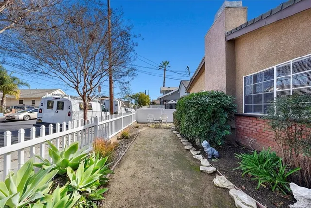 $1,300,000 | 343 West 12th Street, San Pedro, CA 90731