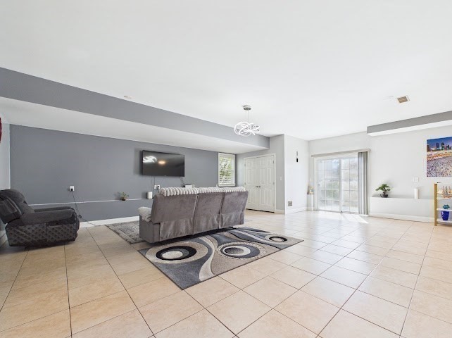 19 Abington Lane Fall River, MA 02721 - Photo 23 of 36