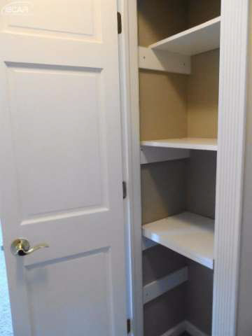 6240 Calkins Road Flint, MI 48532 - Photo 40 of 45 20442667-45.JPG
