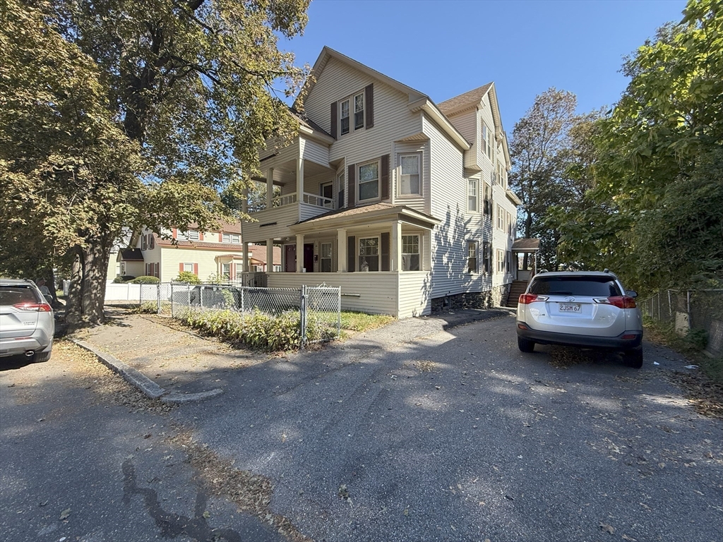 33 Richards Street, Unit 2 Worcester, MA 01603 - Photo 11 of 11