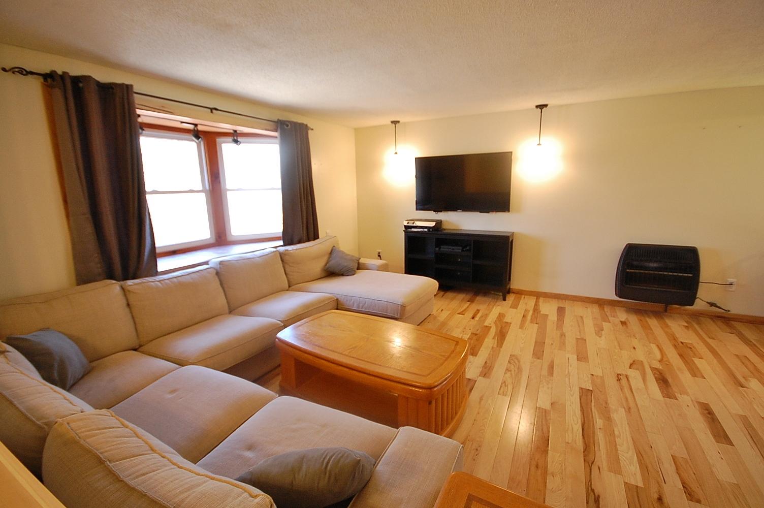 429 Quaker Ridge Road Casco, ME 04015 - Photo 6 of 62 Maine_Real Estate_Tru BritRealty Group_K