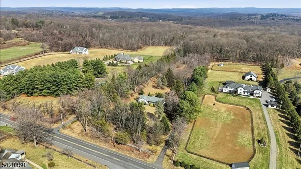 $695,000 | 242 Old Turnpike Road, Califon, NJ 07830