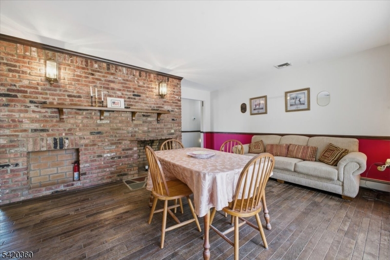 242 Old Turnpike Road Califon, NJ 07830 - Photo 4 of 27