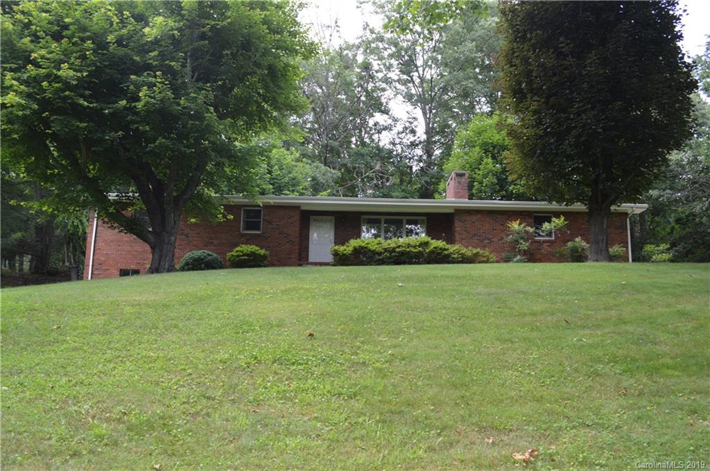 68 Charlie Mull Road Waynesville, NC 28786 - Photo 1 of 33 Gallery Image 1