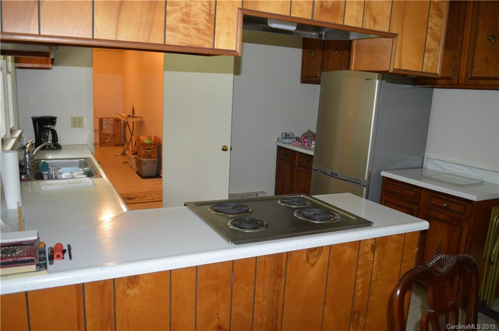 68 Charlie Mull Road Waynesville, NC 28786 - Photo 11 of 33 Gallery Image 11