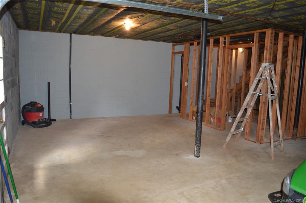 68 Charlie Mull Road Waynesville, NC 28786 - Photo 29 of 33 Gallery Image 29
