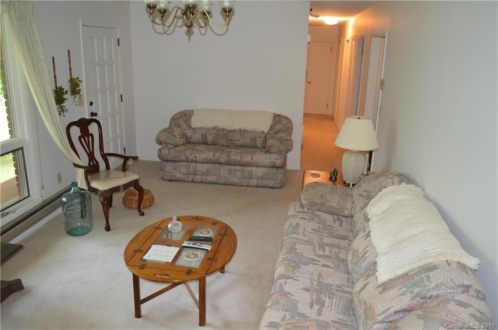 68 Charlie Mull Road Waynesville, NC 28786 - Photo 6 of 33 Gallery Image 6