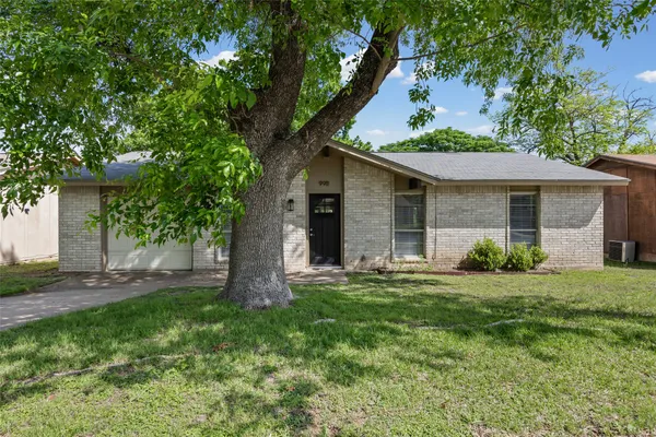 $2,150 | 9911 Dorset Drive, Austin, TX 78753