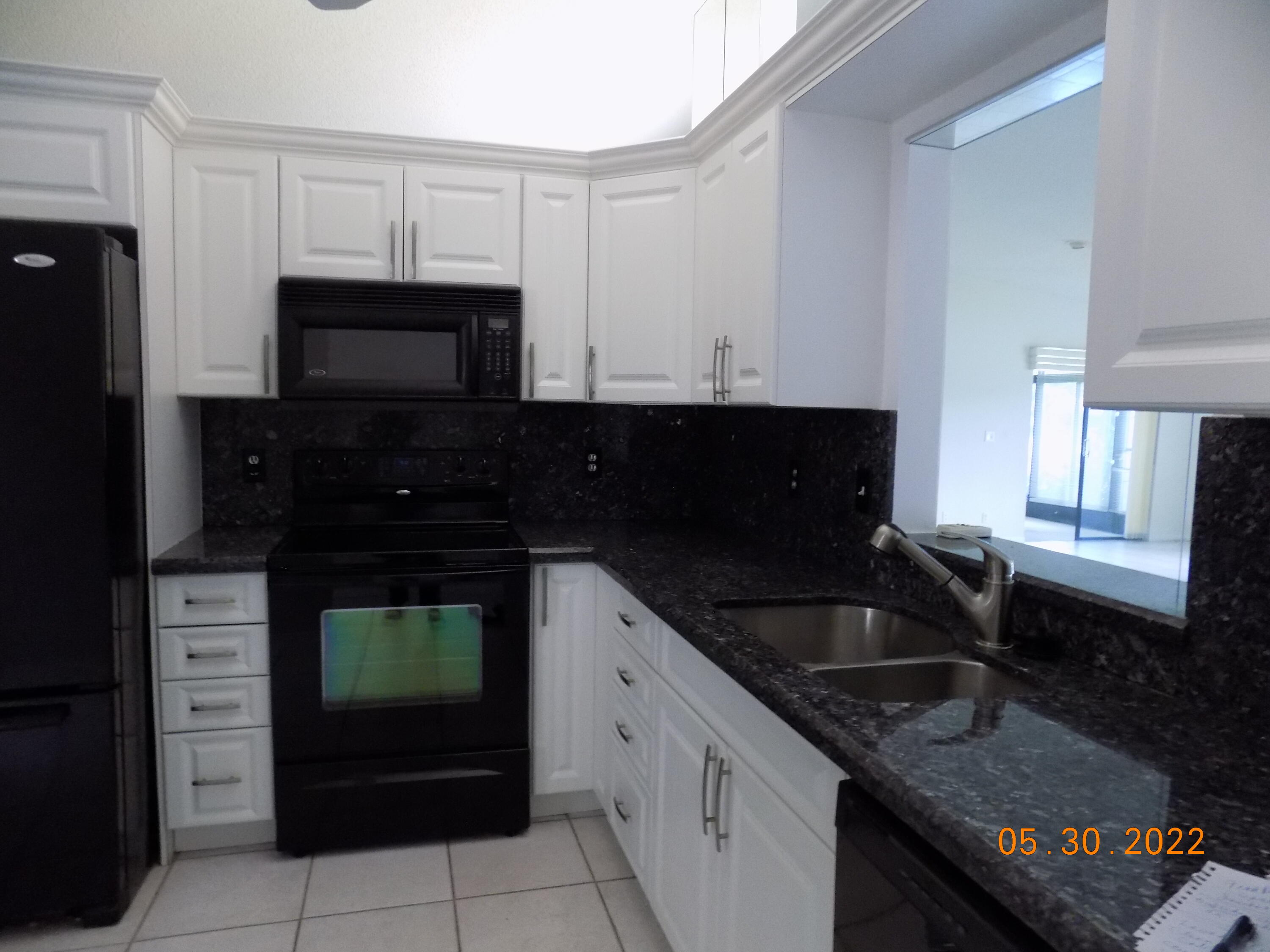 KITCHEN 3