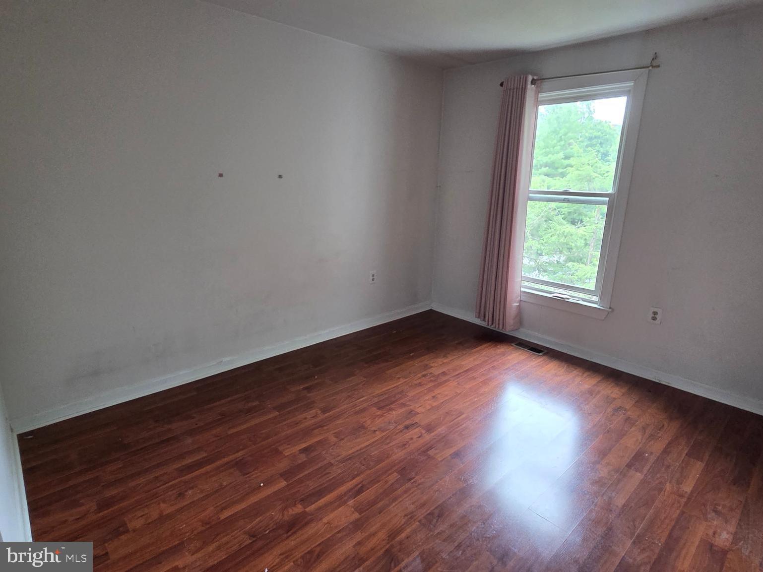 1110 Arcola Avenue Silver Spring, MD 20902 - Photo 12 of 18