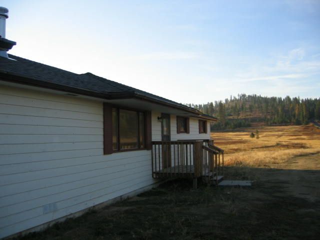 5229 South Swenson Road Deer Park, WA 99006 - Photo 1 of 9 Gallery Image 1