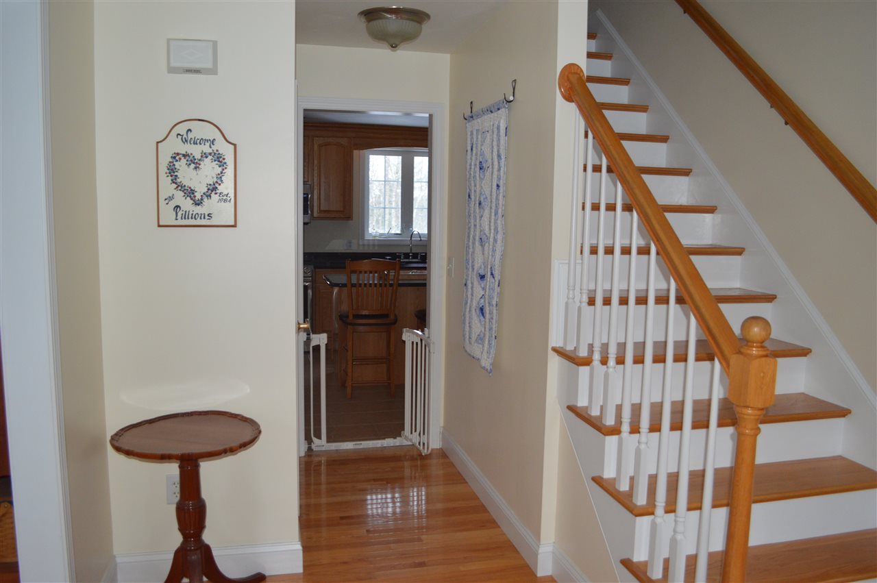 257 Rocky Pond Road Hollis, NH 03049 - Photo 23 of 40 Gallery Image 23