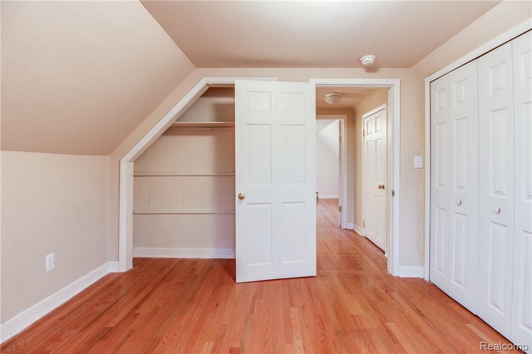 650 Trinway Road Troy, MI 48085 - Photo 17 of 37 Interiors (19 of 24).jpg