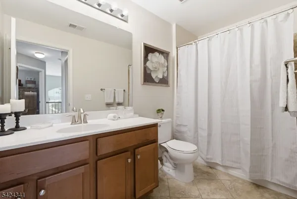 $3,850 | 263 Winding Hill Drive, Hackettstown, NJ 07840