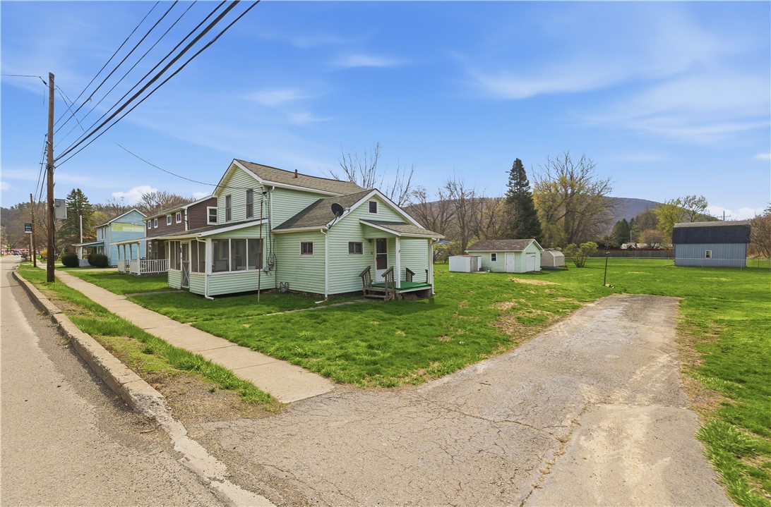 41 Wellsboro Street Tioga, PA 16946 - Photo 3 of 31
