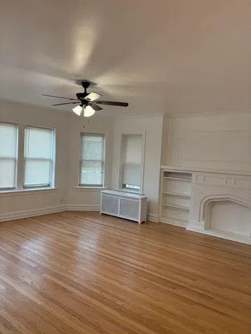 $1,375 | 7635 South Yates Boulevard, Unit 2N, Chicago, IL 60649