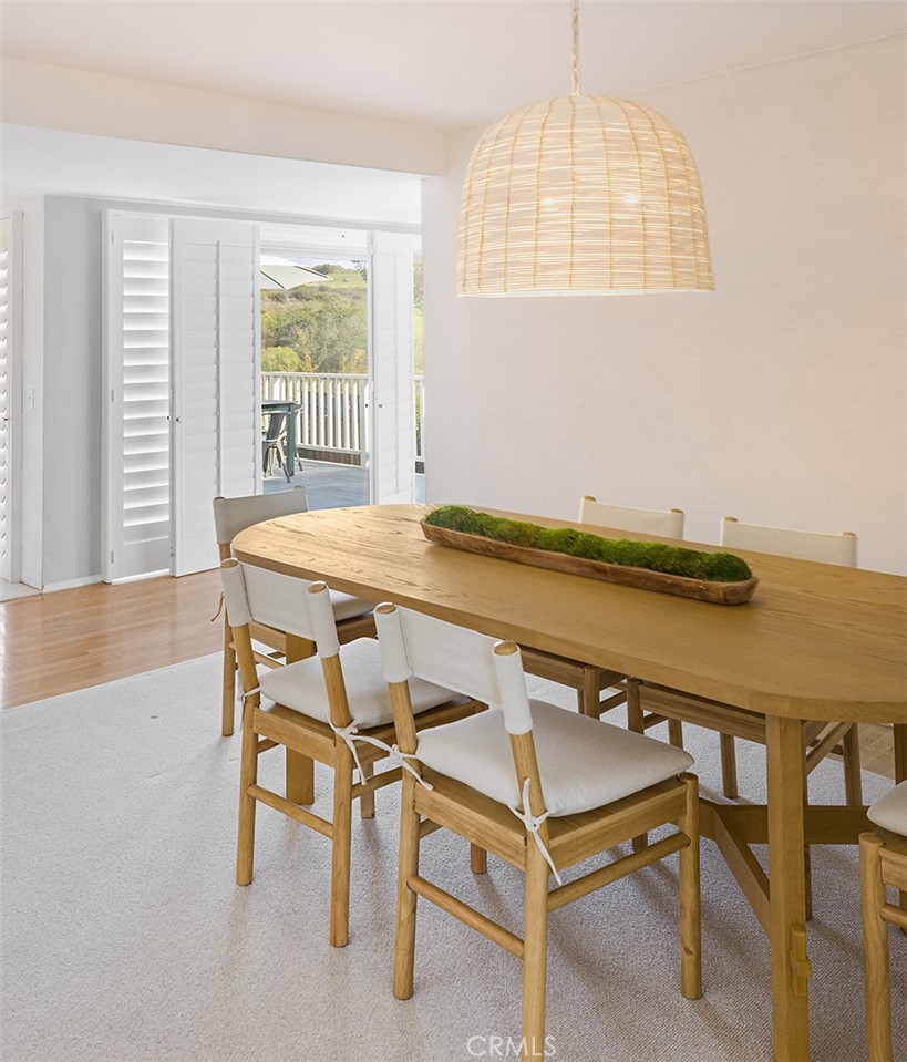 564 Seaward Road Corona del Mar, CA 92625 - Photo 17 of 33