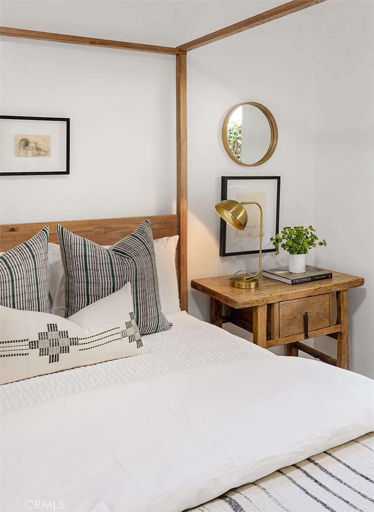 564 Seaward Road Corona del Mar, CA 92625 - Photo 19 of 33