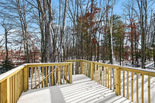 $349,900 | 1200 Cedarwood Street, Greenville, MI 48838