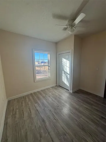 $100,000 | 1107 West 3rd Street, Quanah, TX 79252